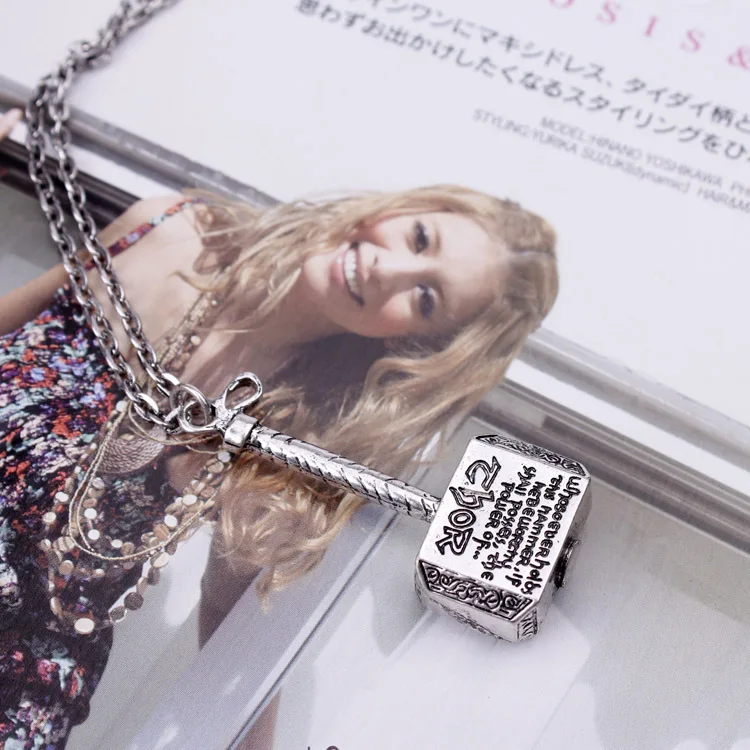 Small MOQ Wholesale Antique Silver Plated Alloy Thor Hammer  Necklace Pendant Jewelry Women