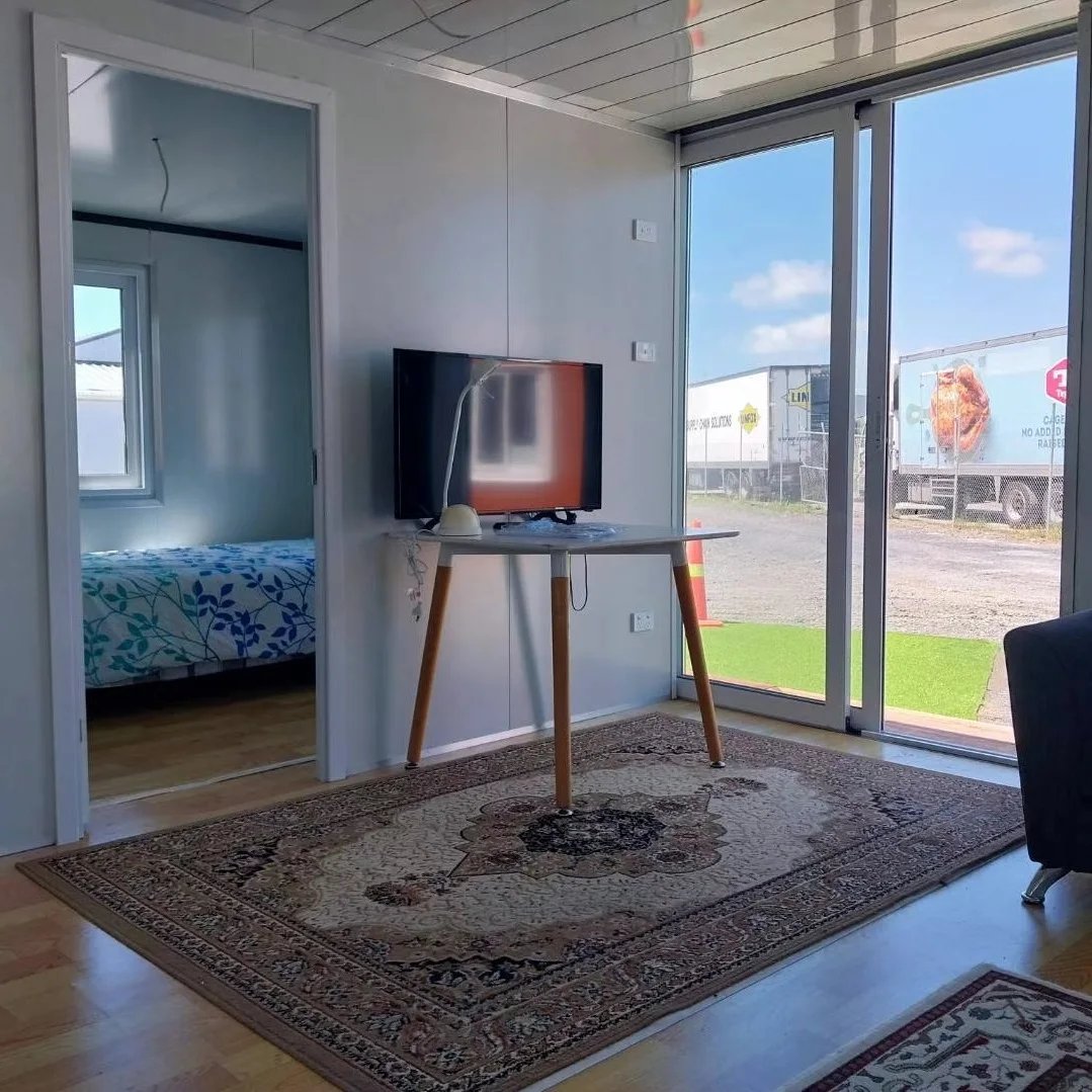 Easy To Maintain Off Grid House Container Prefab Home Tiny Home 2 Bed With Bathroom With Villa Decoration