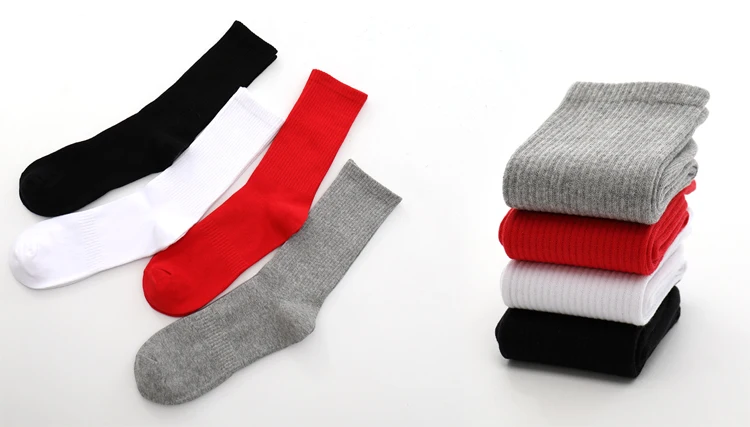2020 wholesale New socks cheap  high quality men cotton sports socks  100% Cotton black Socks