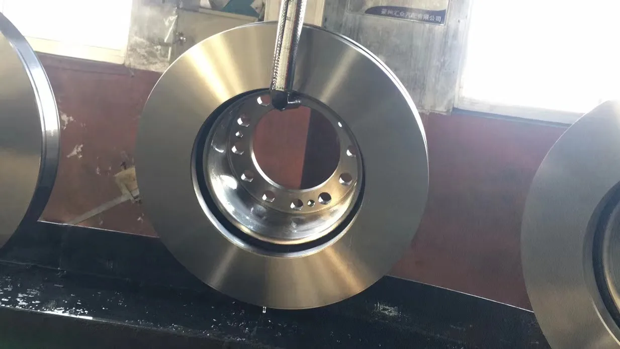 Brake Disc Oem 1387439 1726138 1812563 II39112F Z0009911 for 1640561 K004322 1783346 II39541F 1812582 for Daf XF 95 XF105 Truck