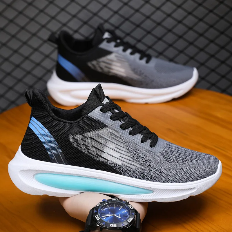 2022 new style breathable mesh and flyingknit running shoes cheap wholesale thin summer sports shoes