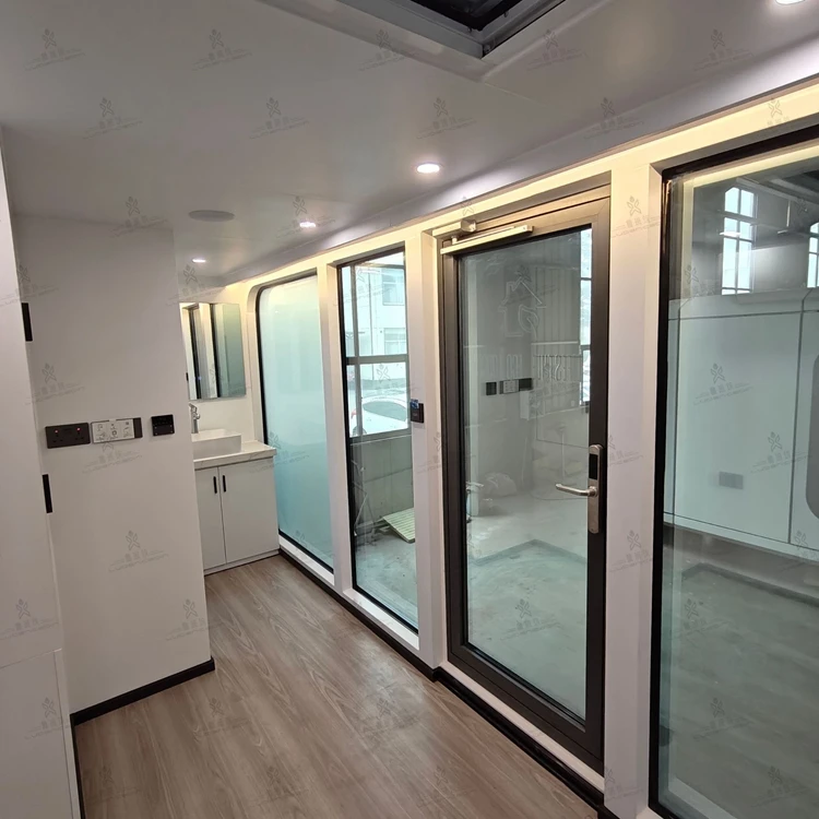 Luxury Prefab Smart Space Capsule House Cabins Detachable Modular Vacation Units for Hotels Villas Office & Resort Rentals