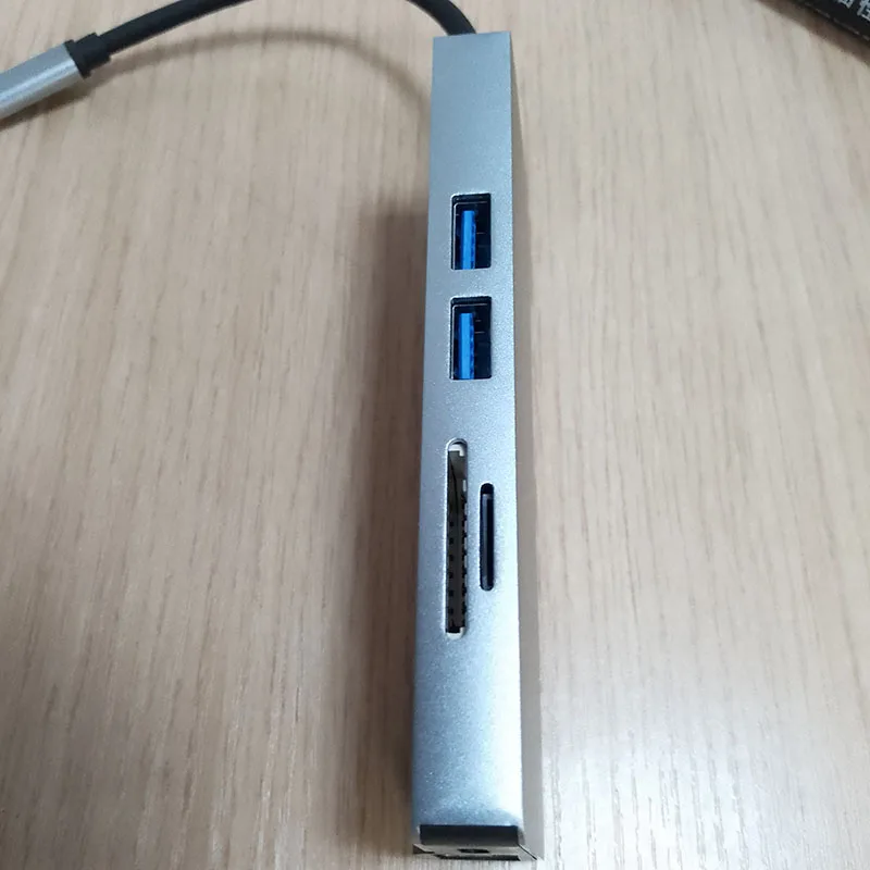 FS07TC USB hubs adapter with Type C charging port dock