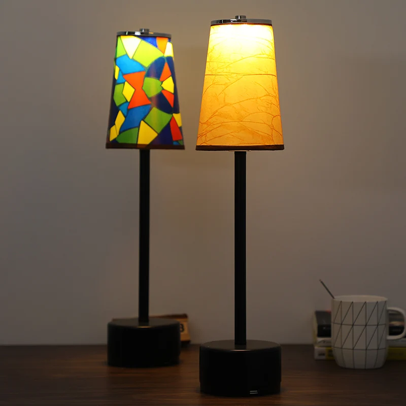 Настольная лампа в стиле ретро, светодиодный светильник для музыки и бара, с зарядкой, креативный декоративный светильник сенсорного типа