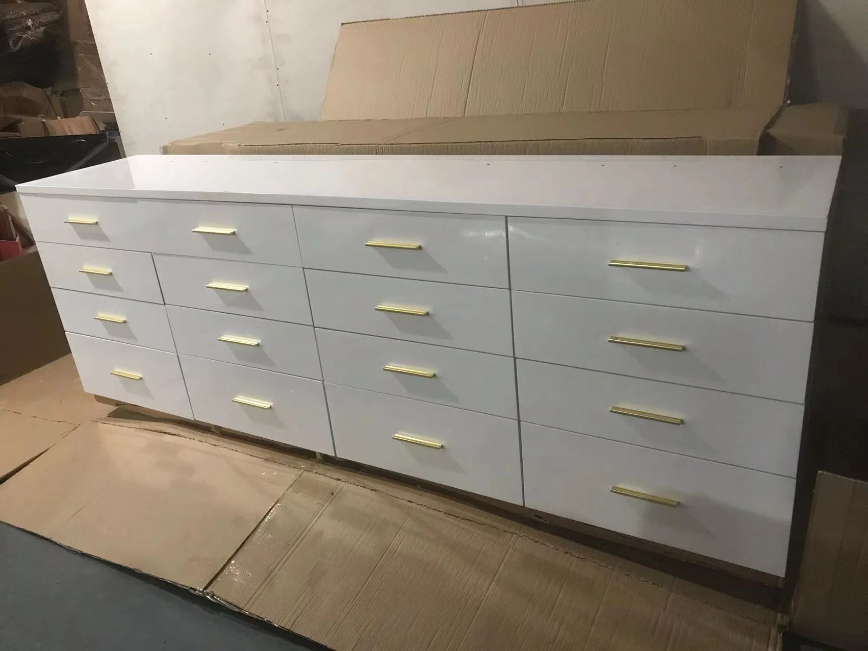 Klar polish nail art practice stand shop design business cosmetic shelves wall mount hair salon color bar display cabinet