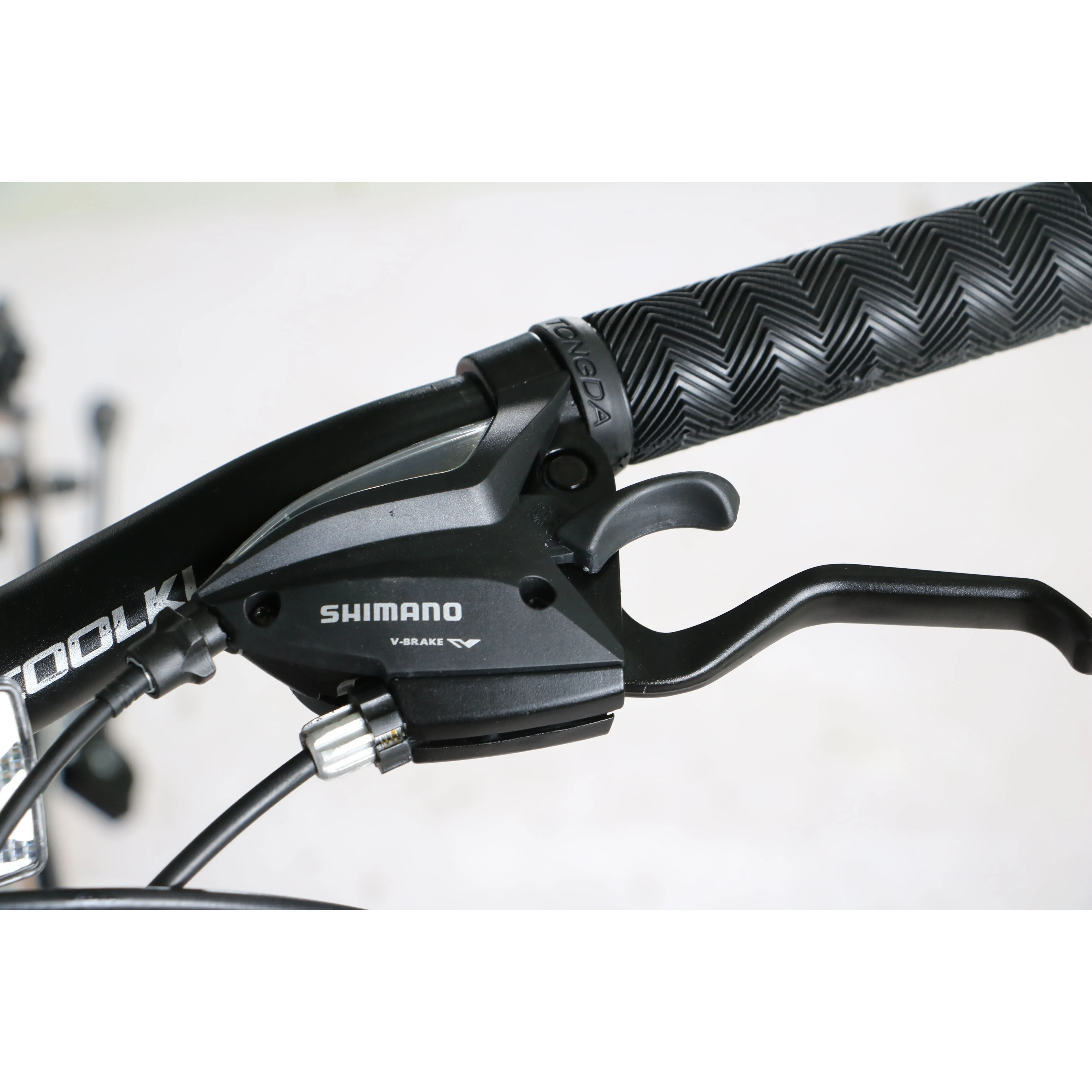 Bicycle Tianjin suppliers big stock Magnesium alloy integrated wheel 21 speed 26 inch mountain bike