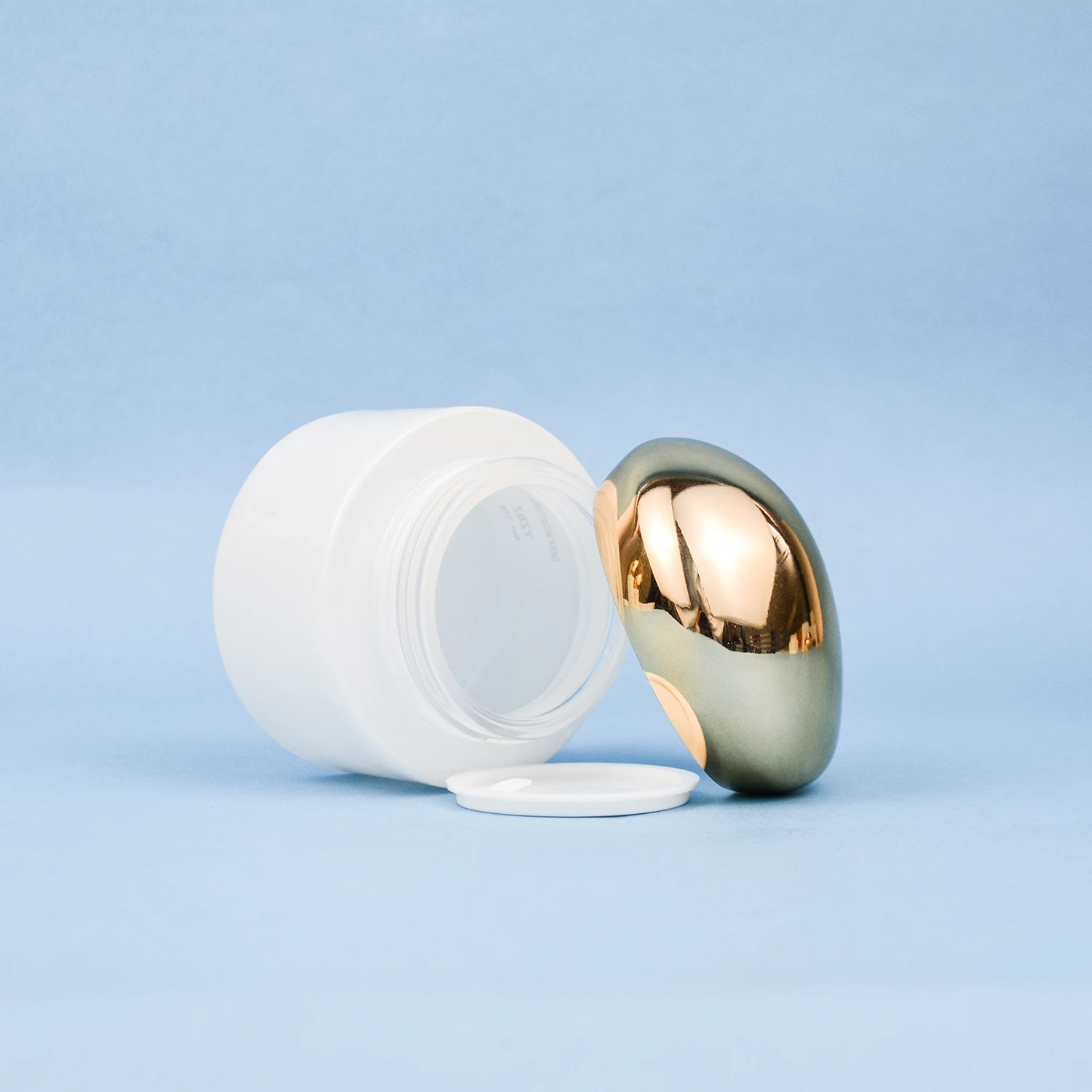 Wholesale Thick Bottom 30G 50G Unique Stone Shape Glass Bottle Empty Jar Cream Packaging Glass Jars with Lids Glass Cosmetic Jar