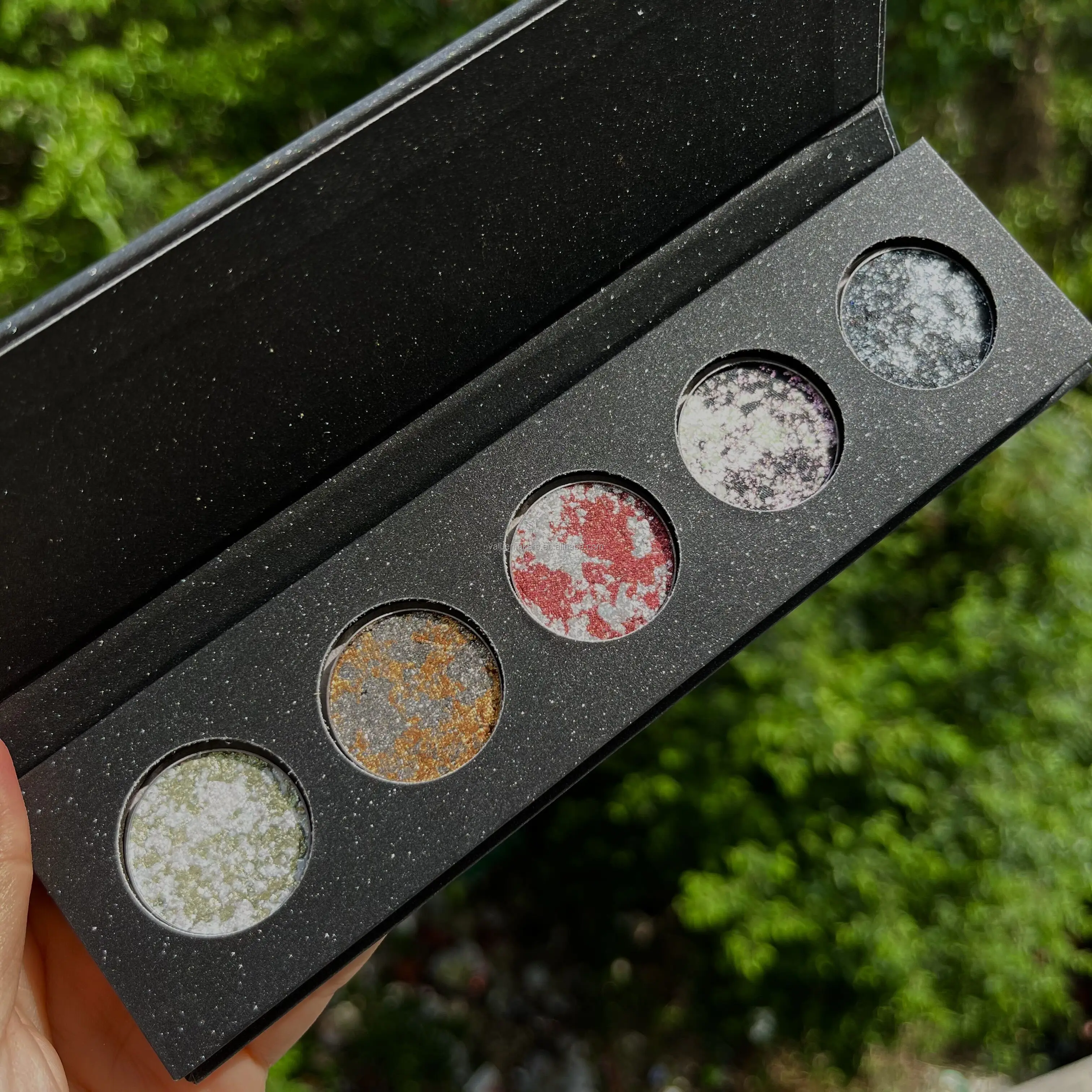 Private label 38 colors DIY eyeshadow palette 3-6 pan your own design multicolored diamond eyeshadow duochrome rainbow eyeshadow