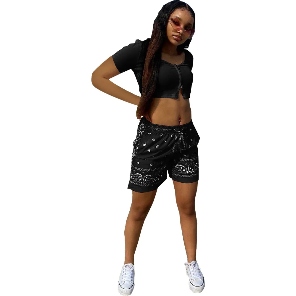 
2021 Wholesale New Arrivals Summer Casual Sexy S-XL Street Hip-hop Crop Top Short Pants Paisley Set Bandanna Outfits 