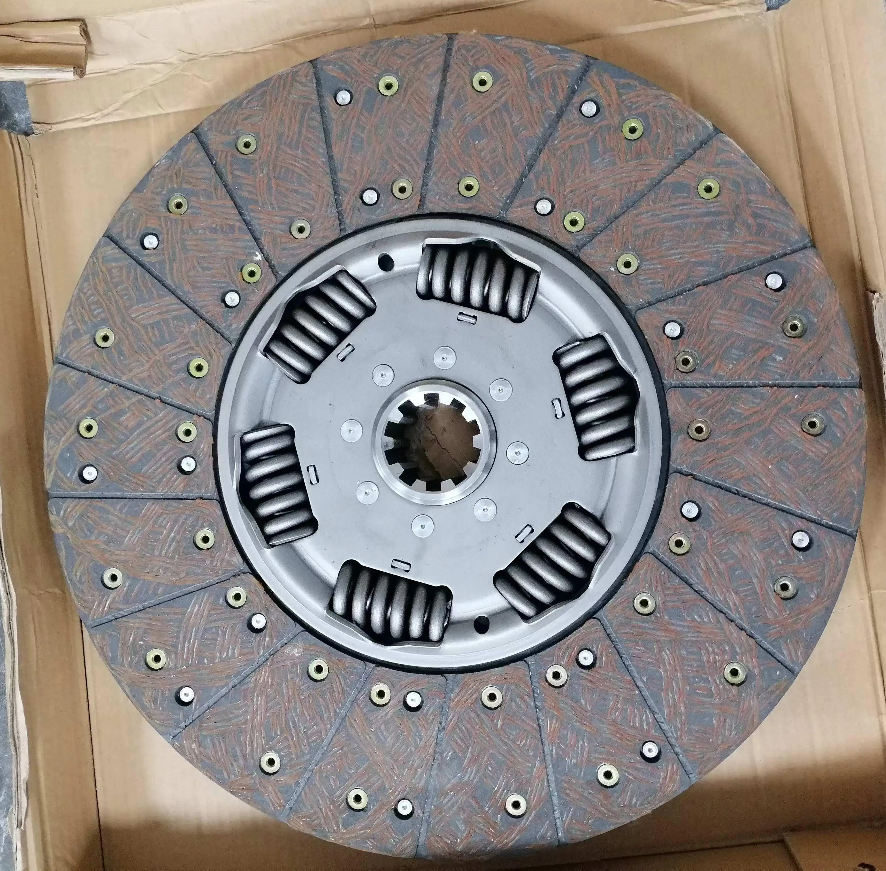 YSD AUTO clutch cover pressure plate 3483034045 size 430*235*450 clutch disc 1878040334 size 430*260*44.5*10