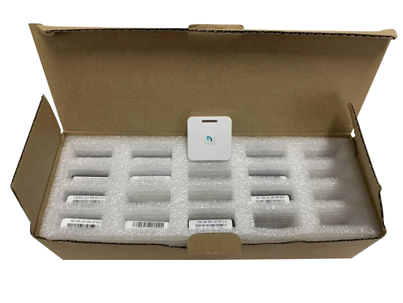 STiE8 Small size 3-axis acceleration sensor BLE5.0 asset tracking BLE beacon tag