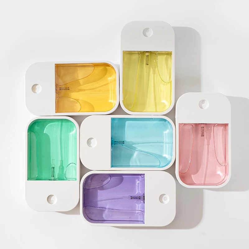 Tech-bio Pocket Portable Reusable Hand Sanitizer  Fine Mist Hand Sanitizer Credit Card Plastic Spray