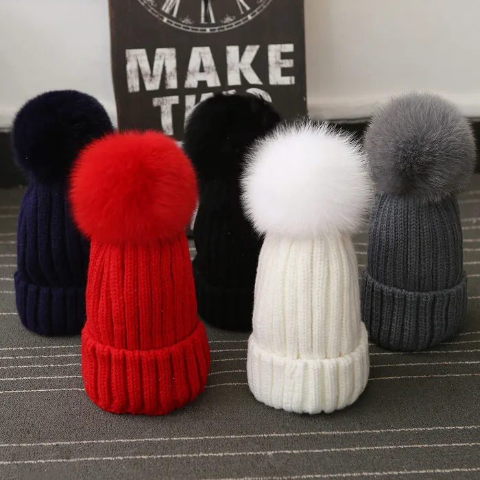 
Fashion Fur balls For Hat Warm Winter Knitted Women Beanie Hat With Fur Fox Fur Balls Pom Pom Hats 