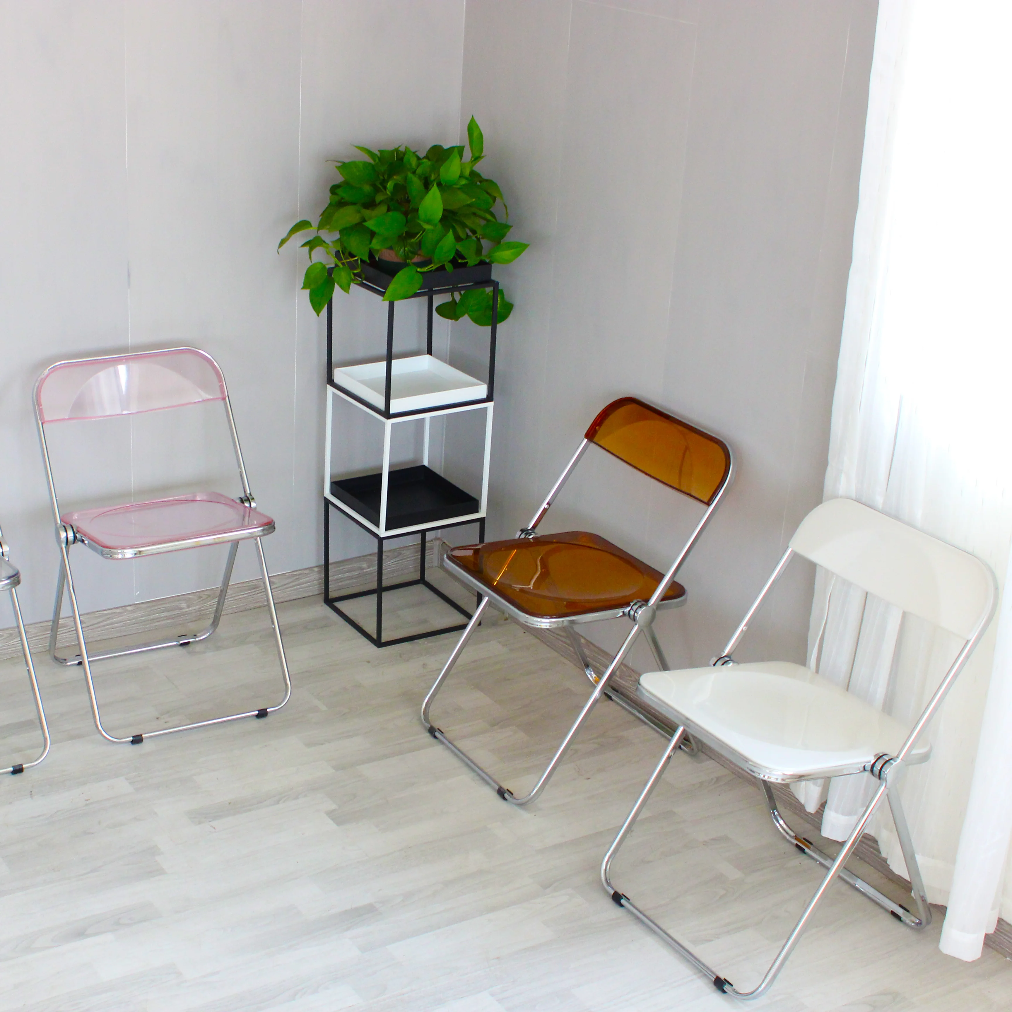 Wholesale High Quality Custom Design Modern plastic Acrylic folding chair for living room