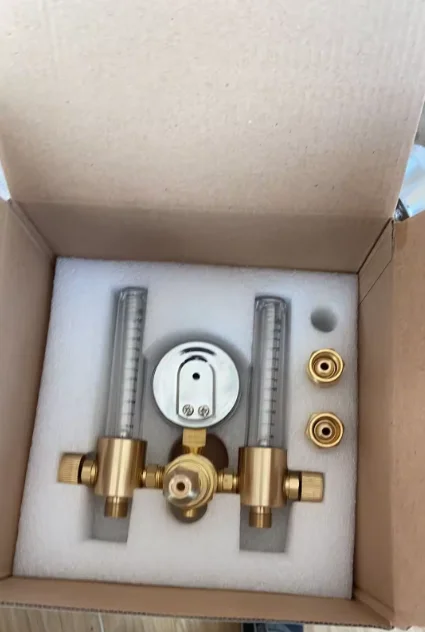 Uweld Hot Sale Dual Stage Argon/CO2 Flowmeter Gas Regulator