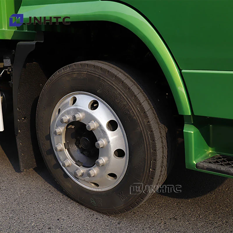 Made In China Electric Shacman E6 35ton Close Mini Cargo Van Truck For Delivery