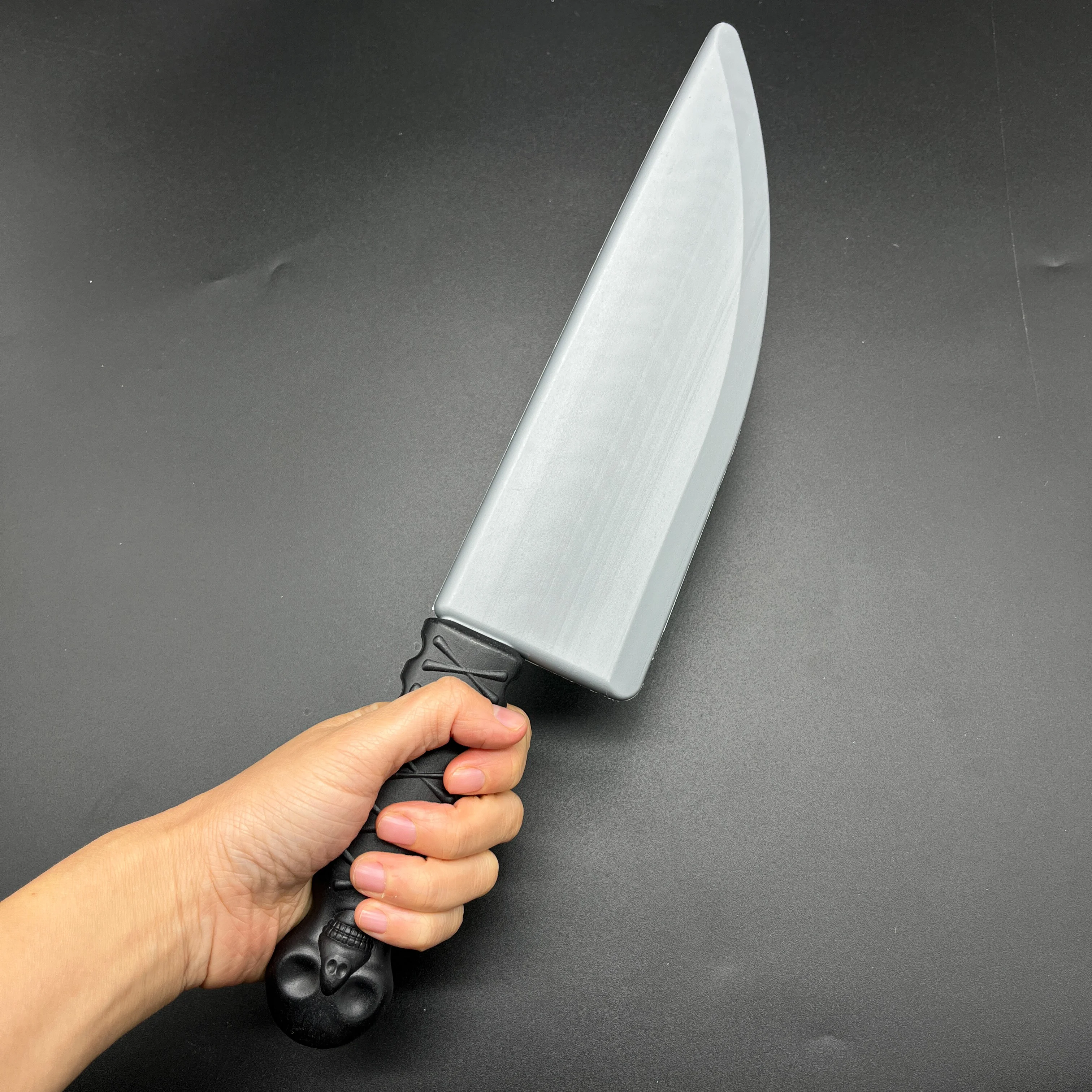 Party Supplies Realistic Bleeding Knife Tricky Scary Prop Costumes Halloween Plastic Weapons