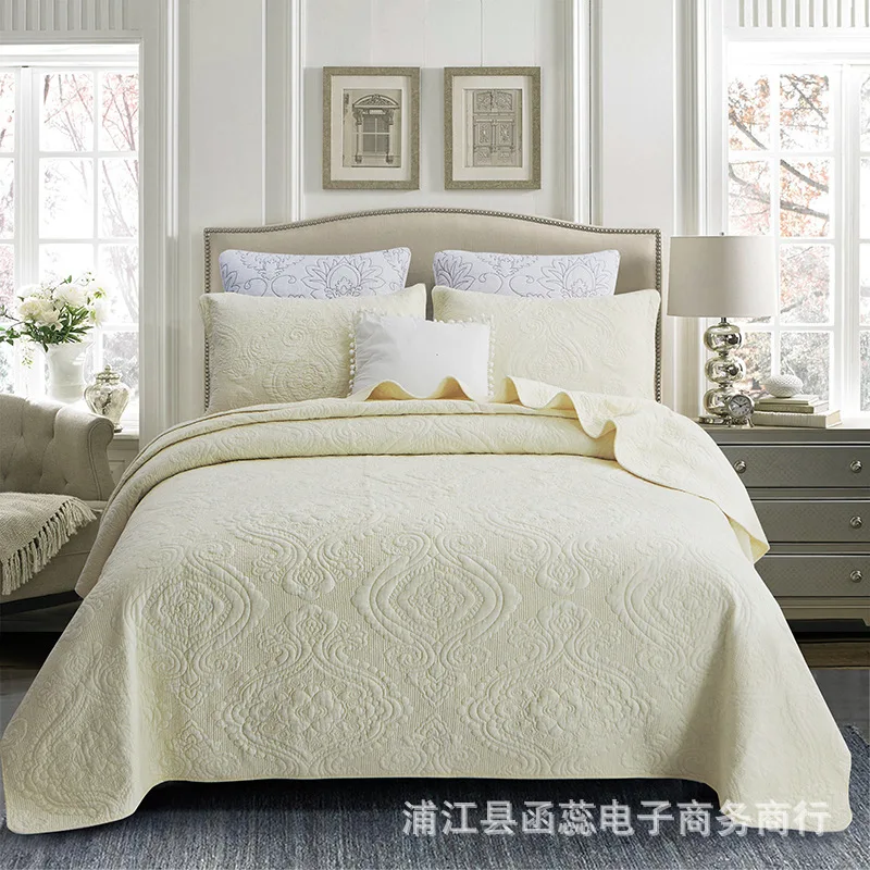 Wholesale quilted thin bedspread in microfiber polyester fabric