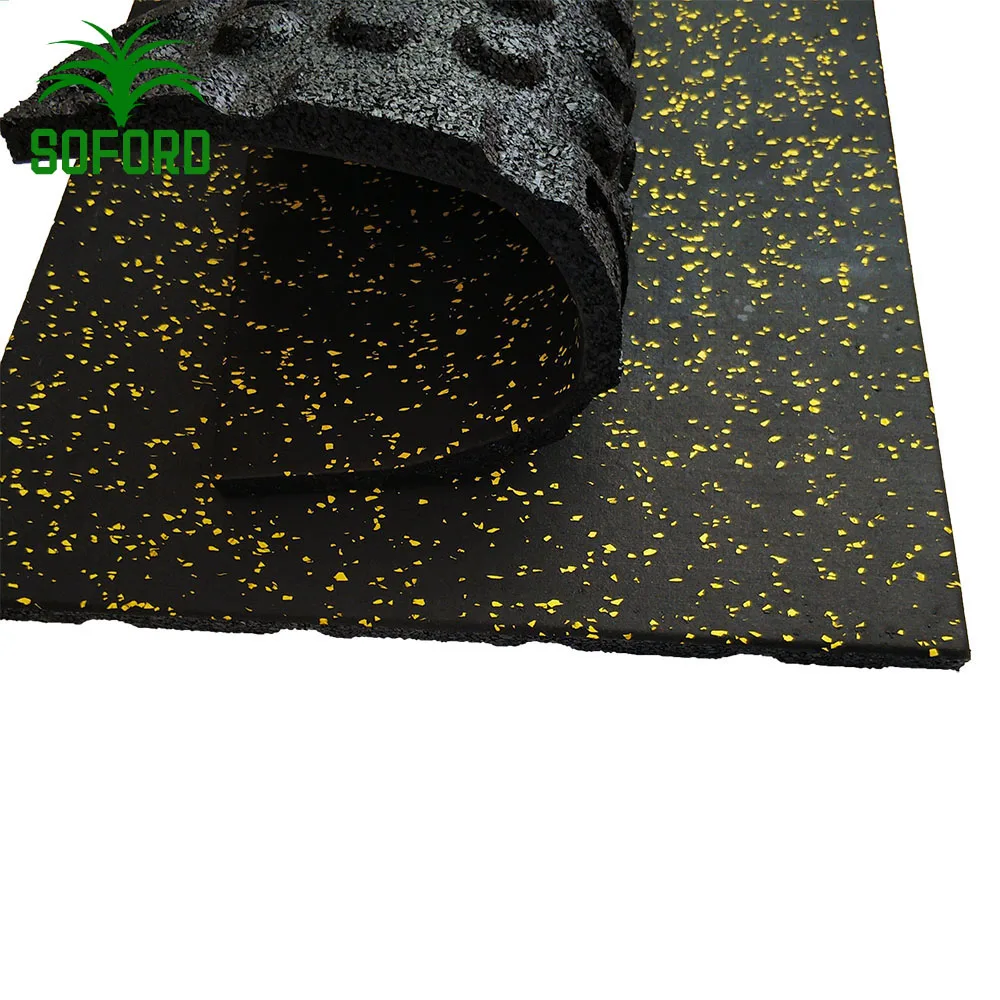 Rubber flooring around the rubber to cushion height for gym