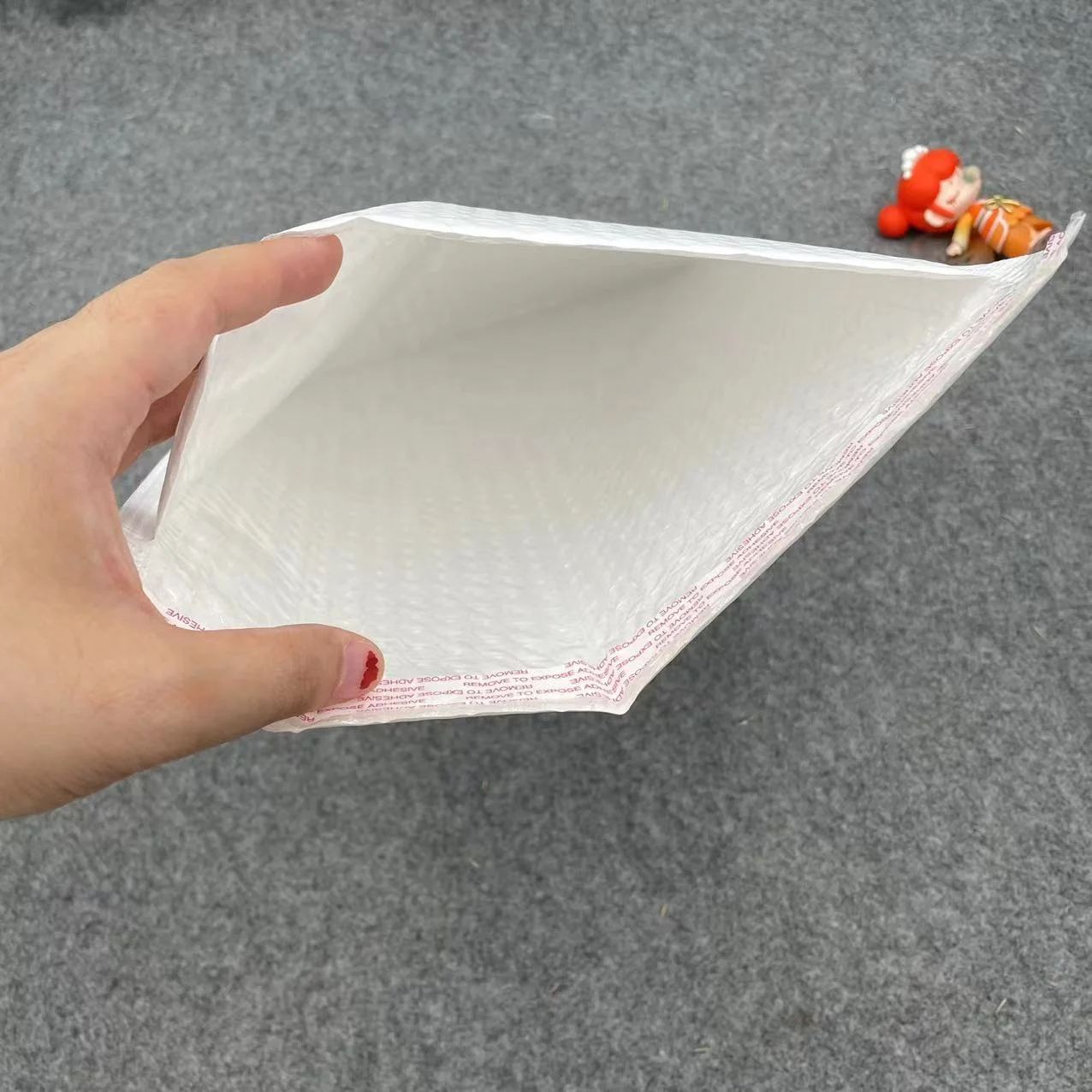 Cosmetic Packaging Custom Logo Matte Co-extruded Waterproof Shipping Mailing Poly Mailer Padded Envelope Bubble Mailer Bag