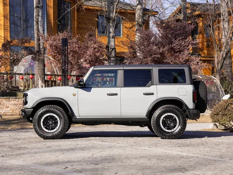 Ford Bronco 2024 2 3 T Everglades распродажа новых энергетических автомобилей