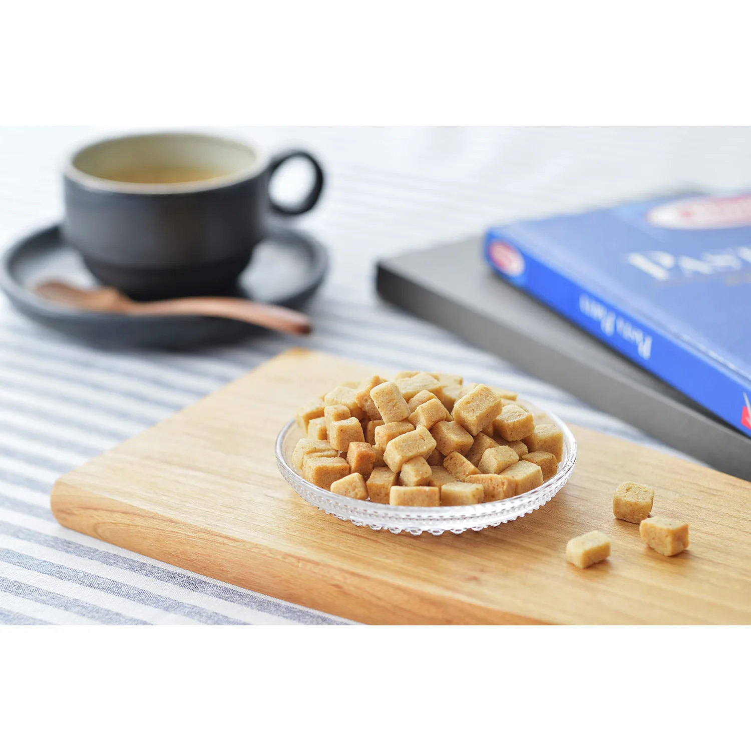 Japanese hard-baked sweet snacks products packaging confectionery