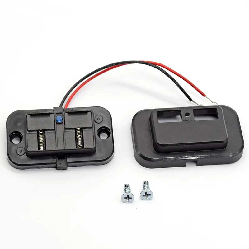 YUJIE Auto factory 12V/24V RV USB Outlet Car Boat Vehicle Bus RV ATV Phone Charger Adapter Panel Dual QC 3.0 Car Charger Socket