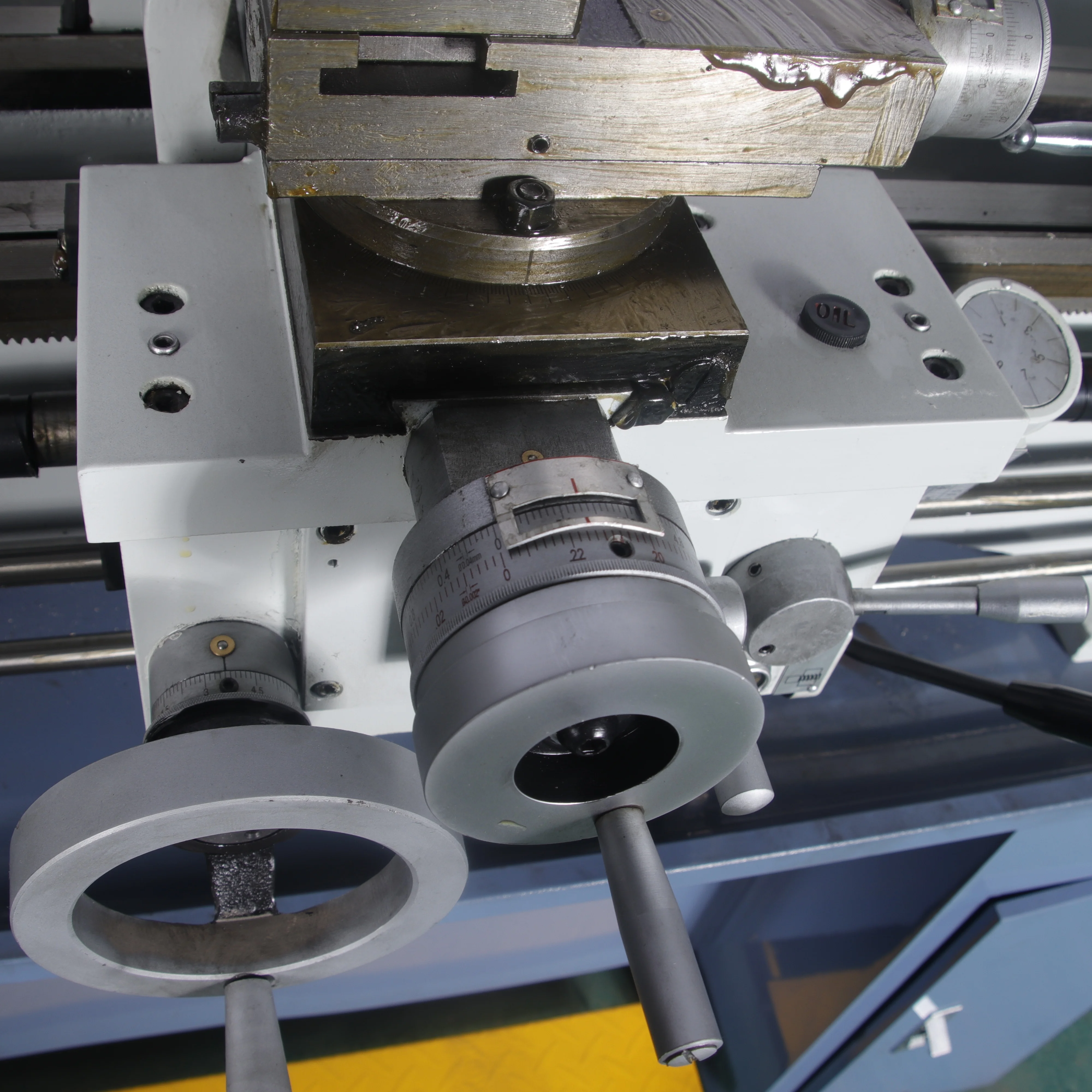 Desktop Lathe Machine Mini CZ1340V New Condition Metal Horizontal Manual Lathe