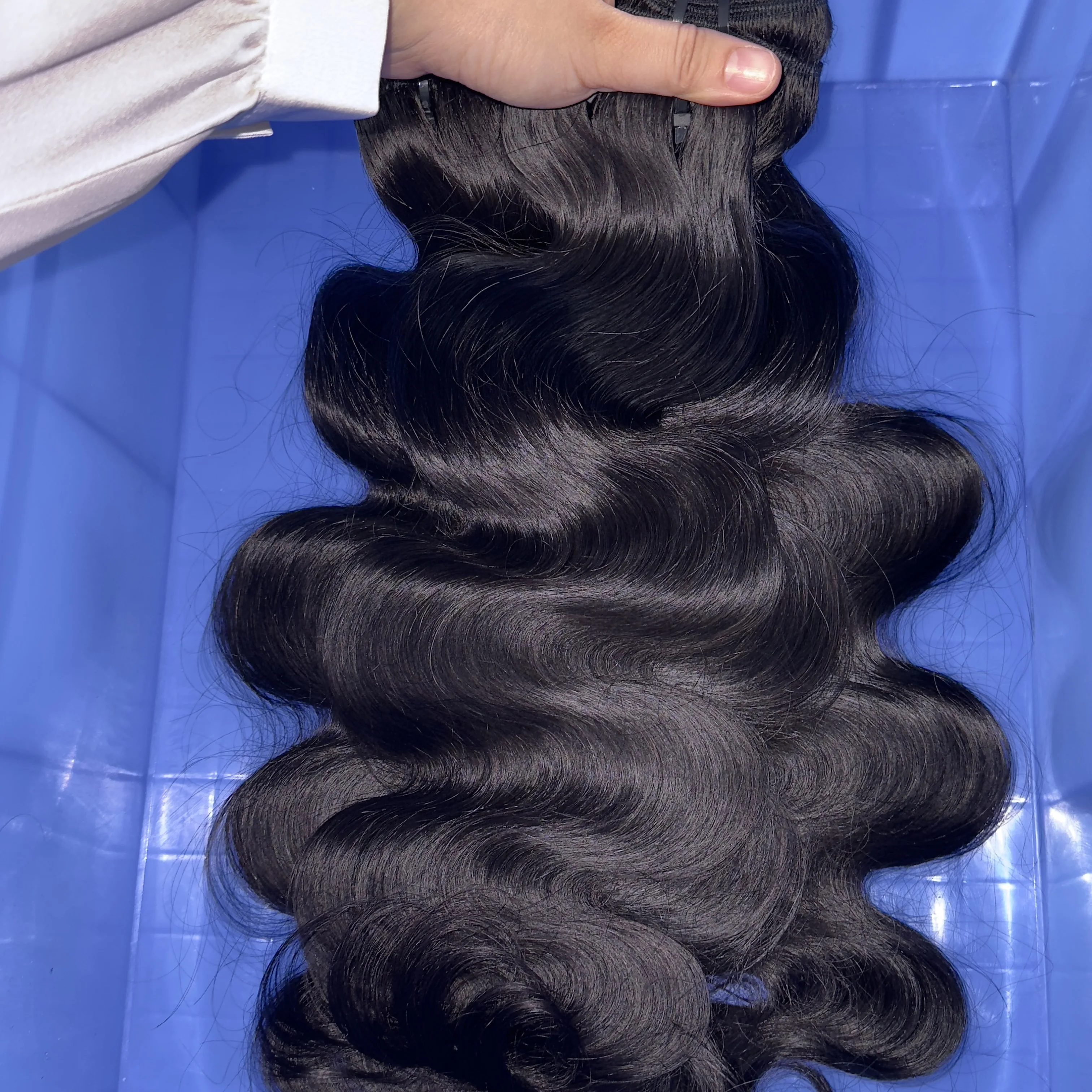 100% Top Quality Cambodian hair natural wave Virgin Human Hair Vietnam Wholesale Price Silky And Soft Dark raw Natural Hair