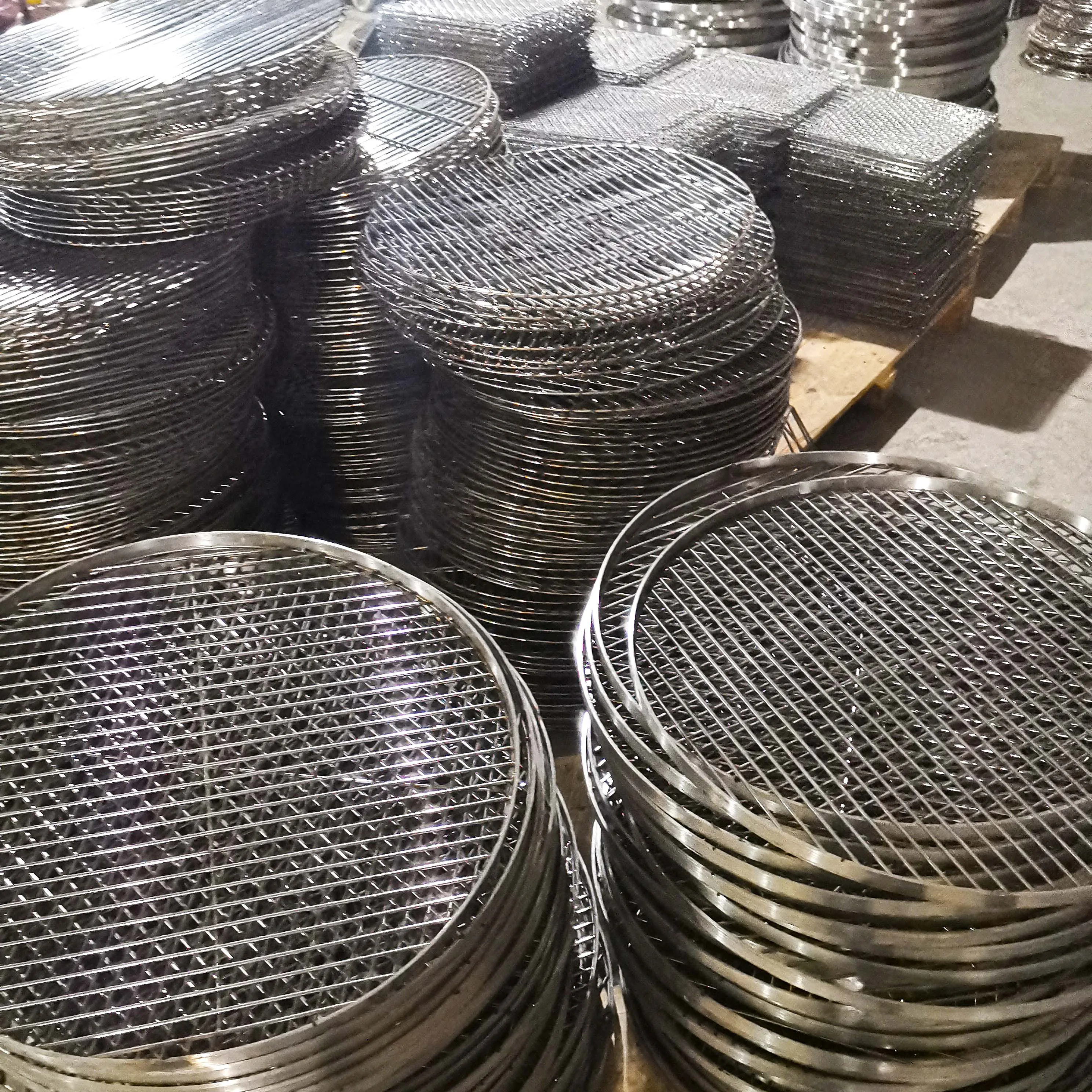 BBQ Ceramic charcoal grill grate Round Stainless steel Wire Mesh BBQ Grill Grid Round Ceramic charcoal grill Grid
