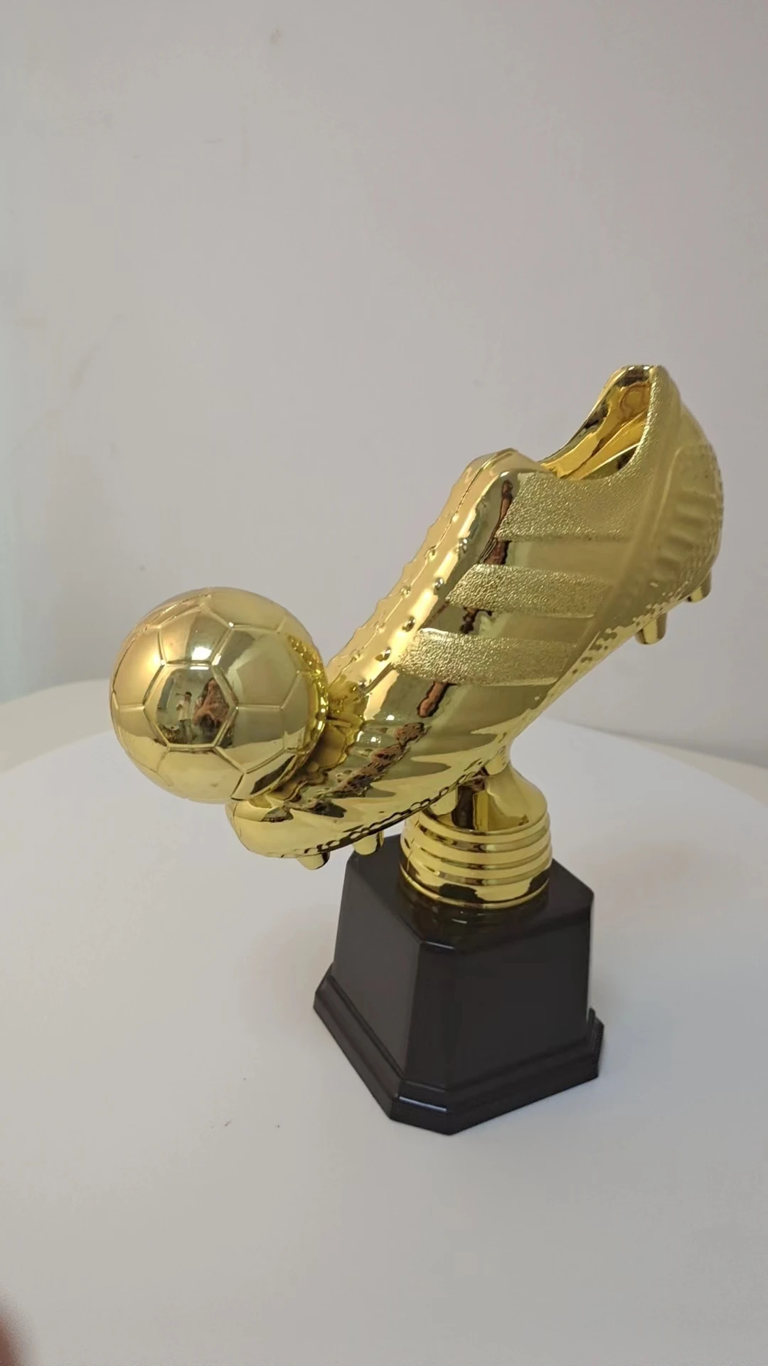 2024 World New Style 16cm 20cm 23cm Trophy Soccer Cup Plastic Football Shoe Trophy  Eight Square Base PVC Student Shoes Trophy