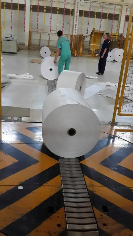  241x6000 м 100% WoodpulpJumbo рулон безкарбоновой