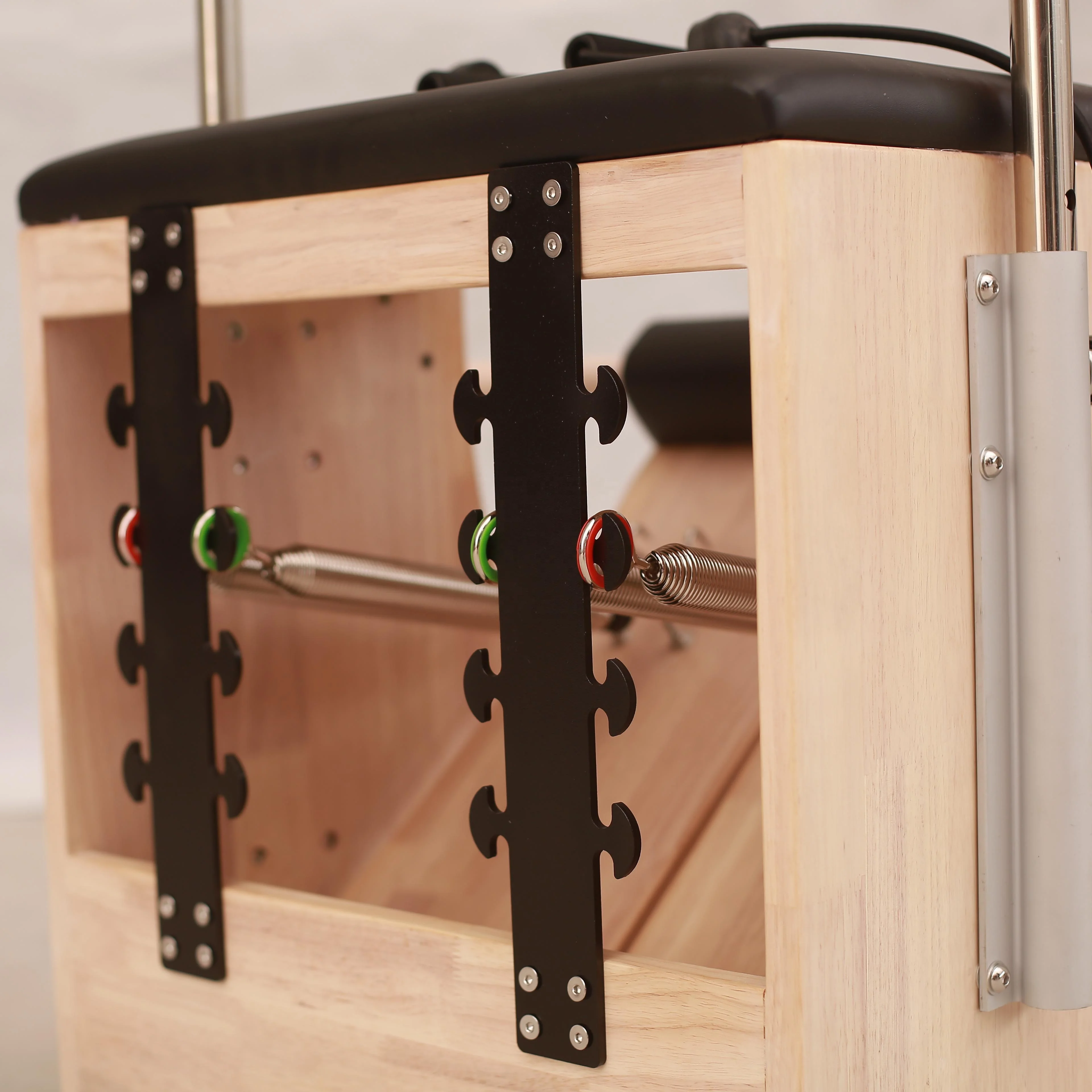 Sports stretching fitness chair gym yoga studio commercial Pilates Wander chair small Pilates yoga equipment customization