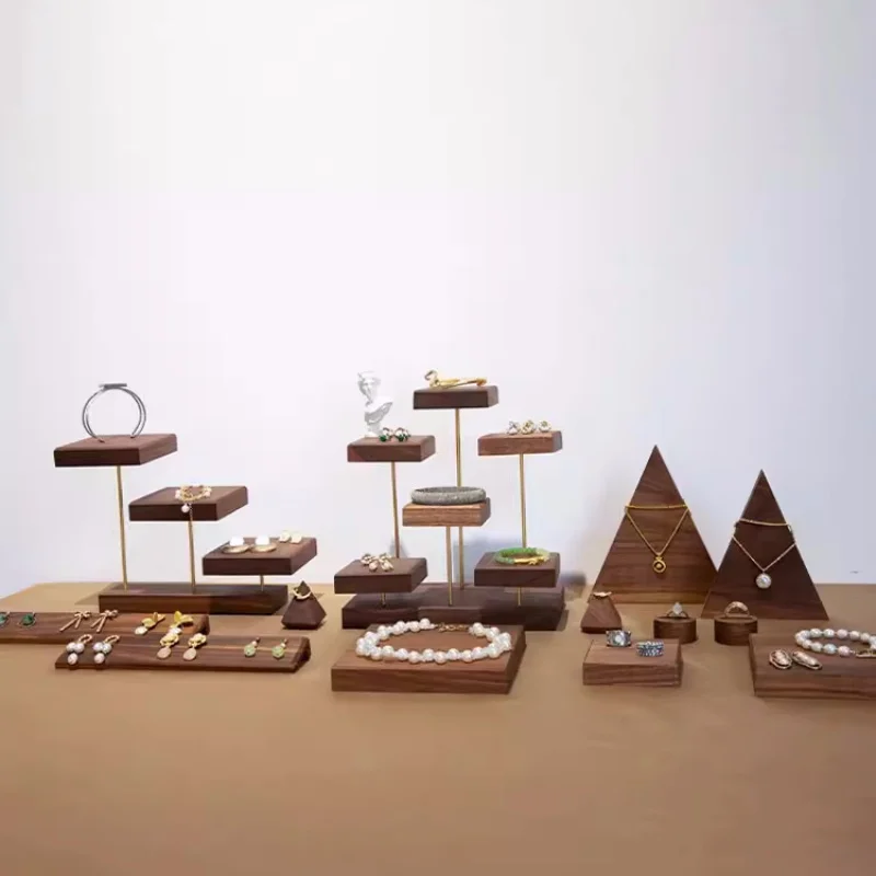 Wholesale Retail Wooden Display Stands High-end Display Props For Jewelry