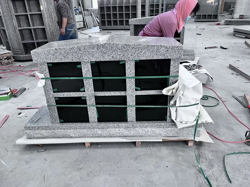 USA Gravestone Canada Design G603 Indian Black Granite Urns Cemetery Mausoleum Prices