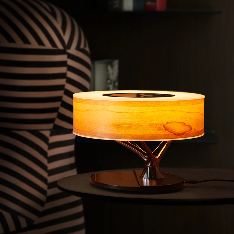 Dropshipping Trending Products 2024 New Arrival Wooden Smart LED Table Lamp with TWS Wireless Speaker Qi Wireless Charger