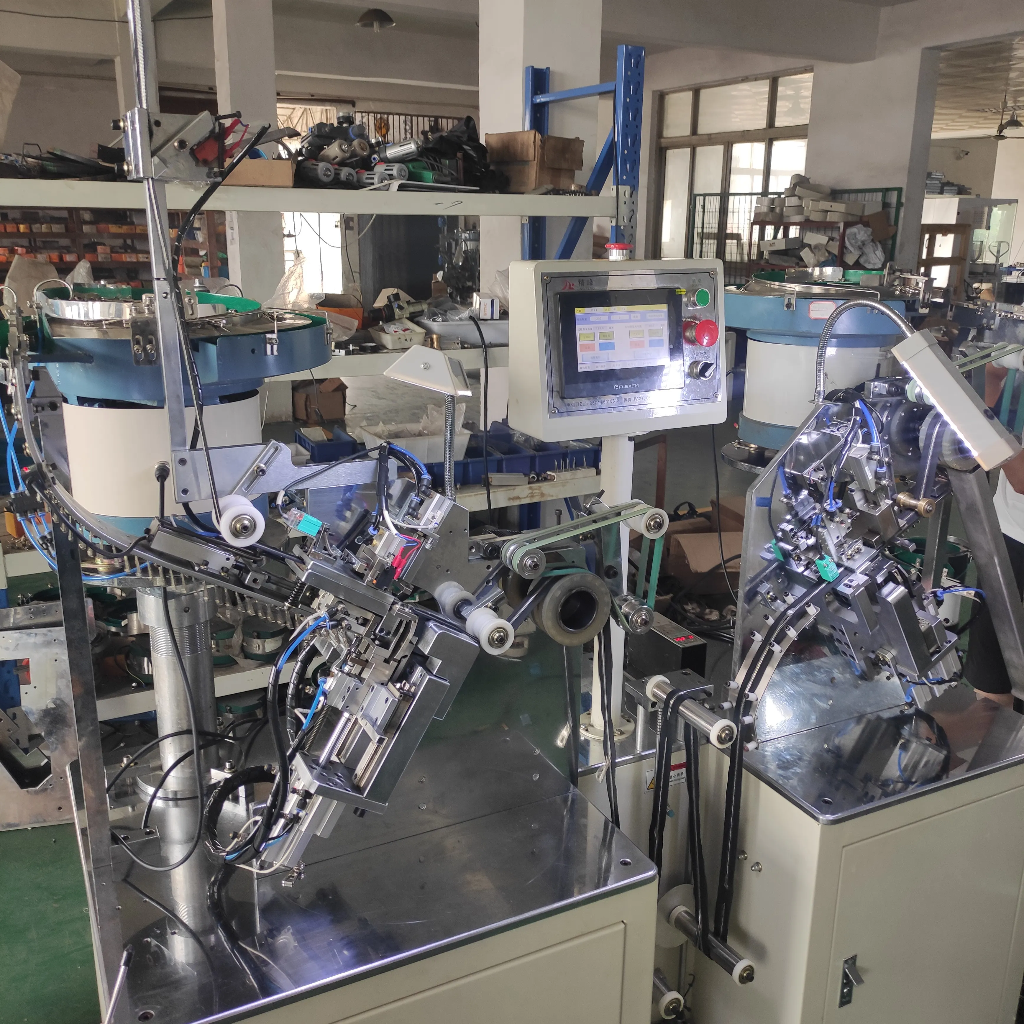 Fully automatic double-opening piercer machine for nylon zipper