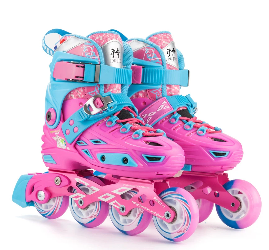 Wholesale High Quality New Inline Design Adult Adjustable Pu Flash Wheels Roller Skates Flat Shoes Women