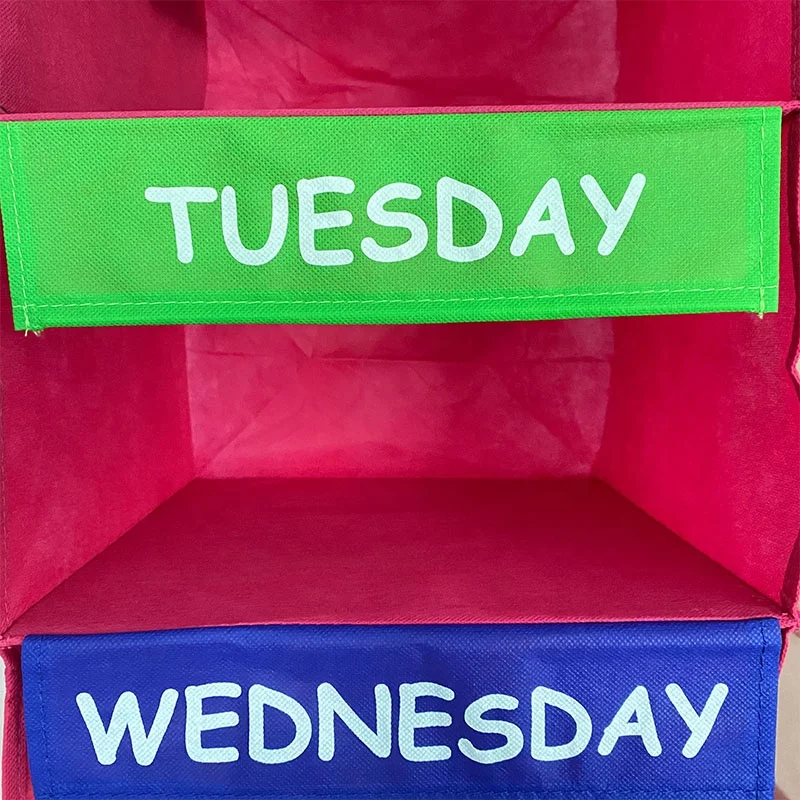 Daily Activity Kids Closet Organizer Closet Hanging Organizer 7-Grid Days of The Week Clothing Organizer for kids