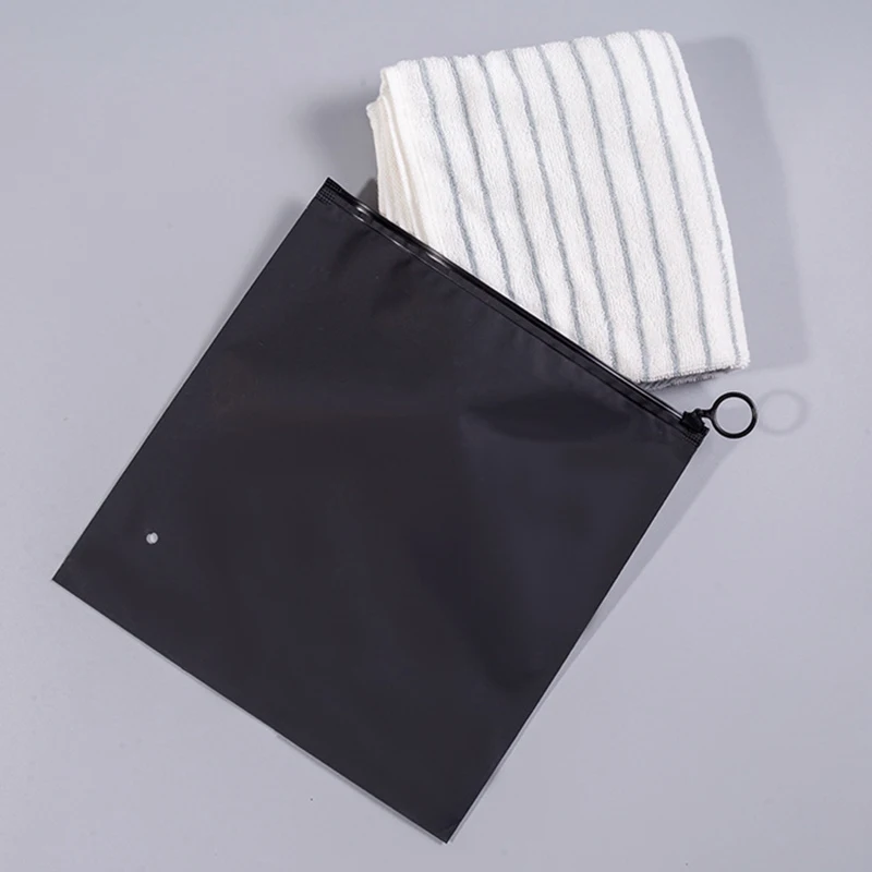 Hole Transparent Matte Black Custom Logo Clothing CPE Packaging Frosted Ring Zip Lock Ziplock Zipper Bag with Ring