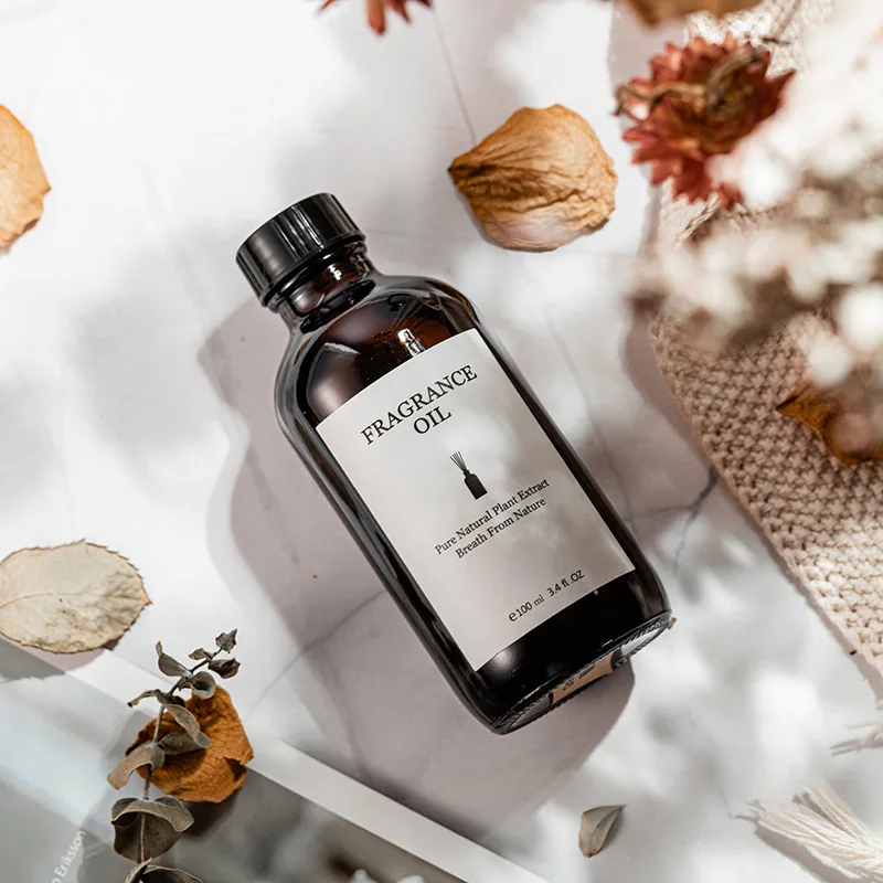 French luxury perfume rattan stick glass bottle reed diffuser with natural aroma essential oil