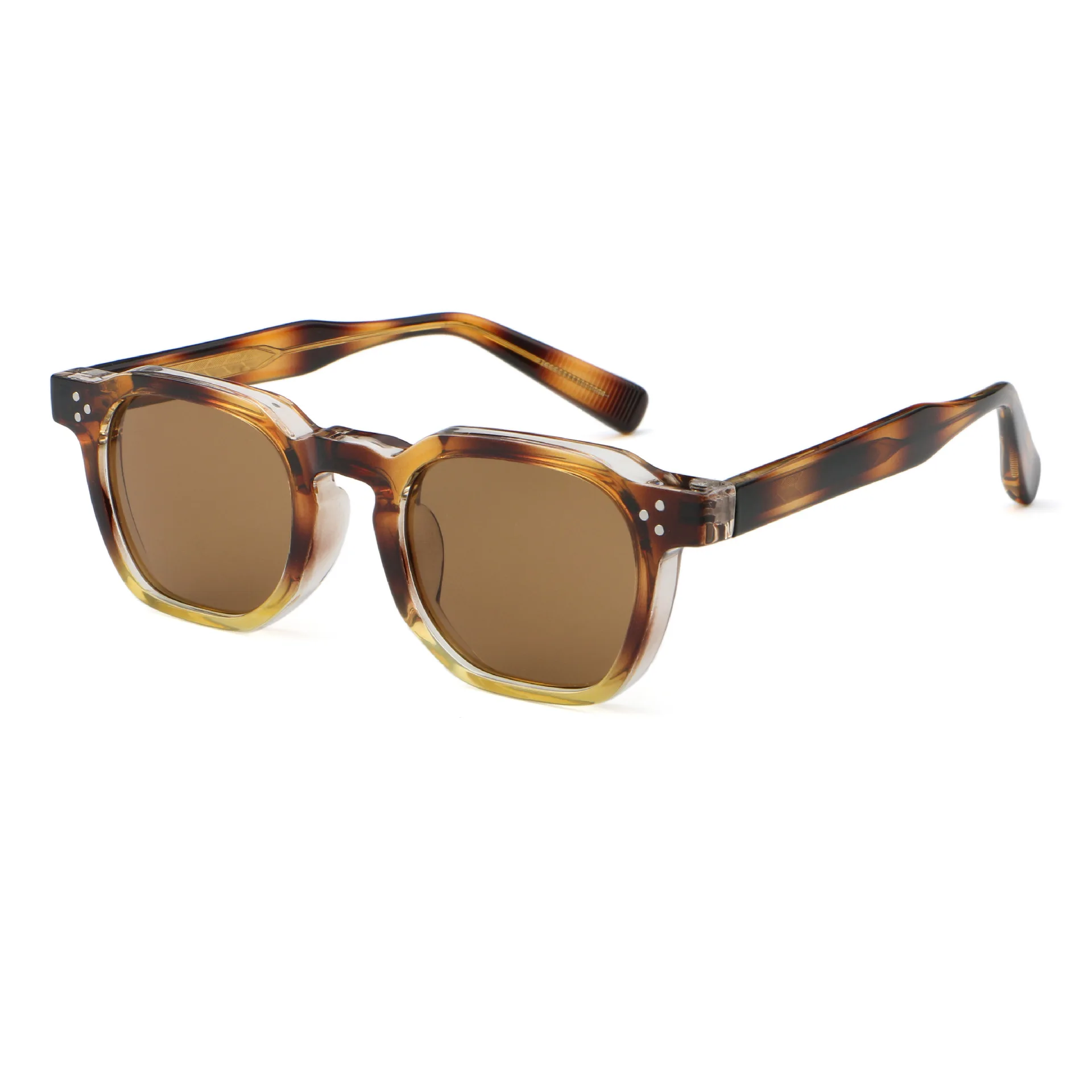 Hot Selling Eyewear Fashion Cp Sunglasses  Women Retro Classic Square Reinforced Wire-Core Temples Sunglasses