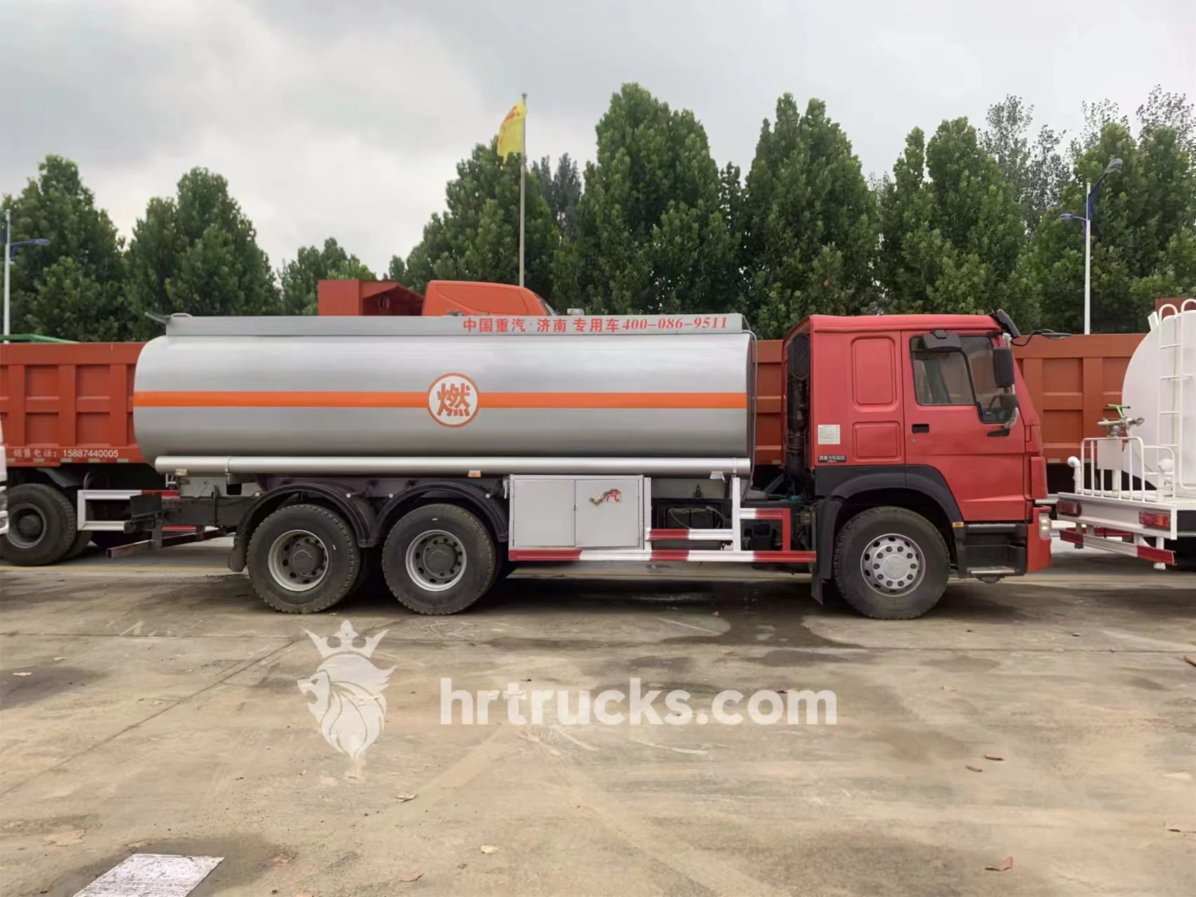 Perfect Quality Efficient Fuel Tank Truck Diesel Tanker Truck Gasoline Tanker Truck for Reliable Petroleum