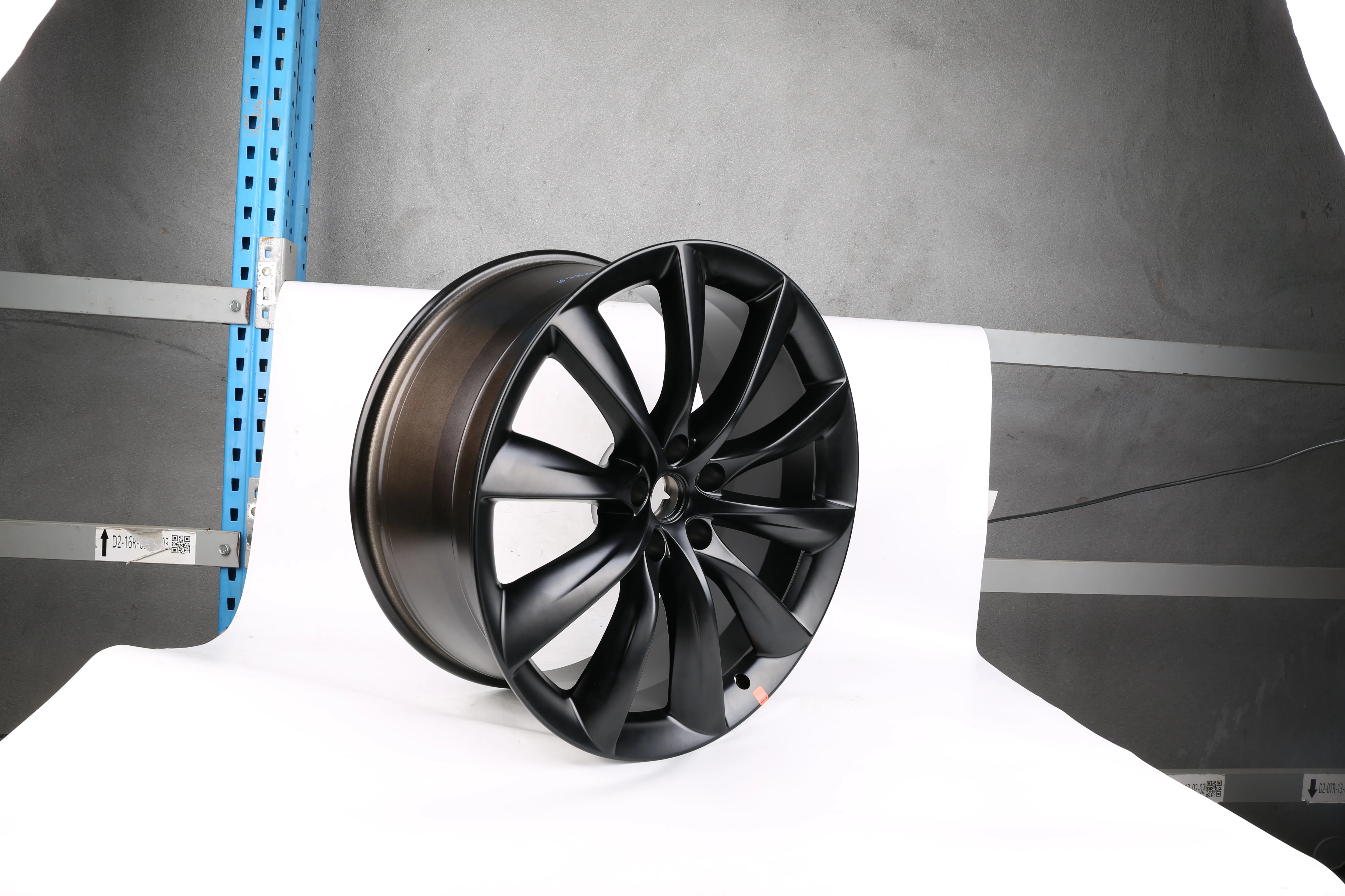 Автозапчасти 22-дюймовые колеса для Tesla Model X ступица 1027247-00-f 1089366-00-c