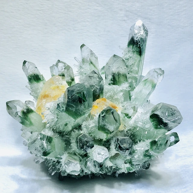 Wholesale Raw Rough Green Phantom Ghost Quartz Natural Healing Crystal Cluster For Home Decoration