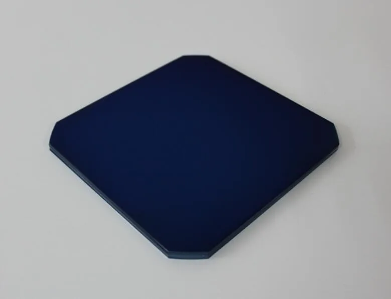 Taishine 2024 High Efficiency 3.5W Sunpower C60 Maxeon Solar Cell Hot Selling 125*125mm Silicon for Solar Panels