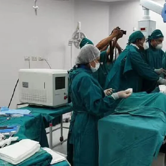 Medical Holmium Laser Machine Equipment for Urology Stone lithotripsy use endoscopy