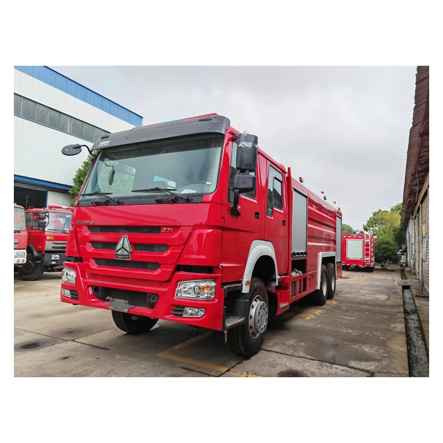 Sinotruck howo 10000 литровый пенопластовый танкер пожарный грузовик