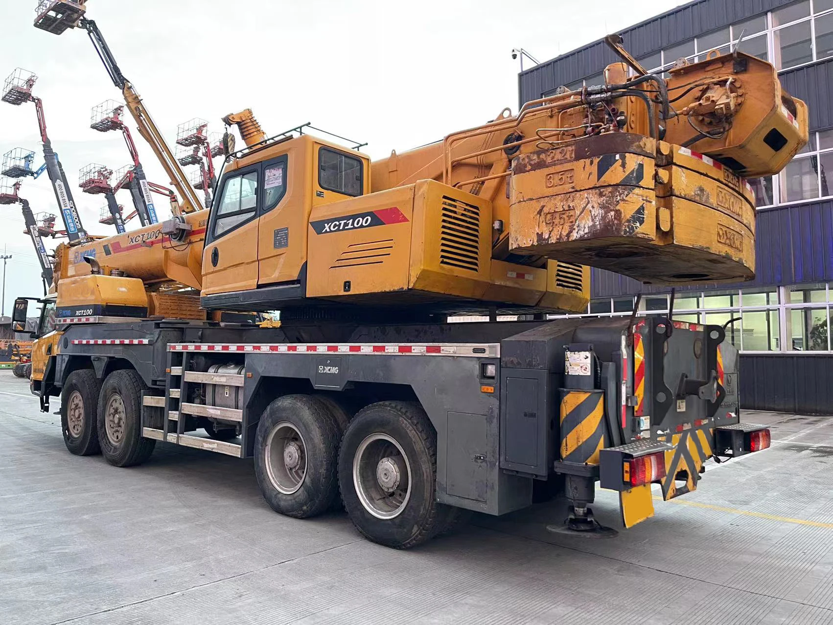 The Second Hand XCMG XCT80 80 Tons  Used Mobile Truck Crane for sale