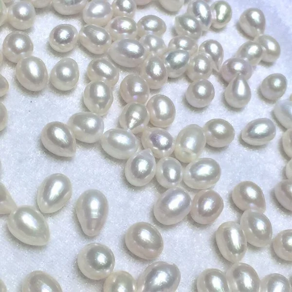 6-7mm rice nature freshwater pearl,loose pearl. AAquanlity, HALF ,FULL AND NO HOLE